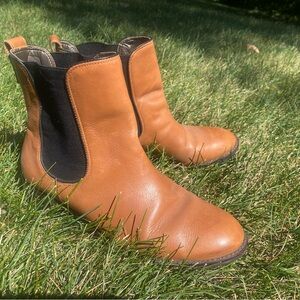 Talbots Brown Leather Chelsea Boots